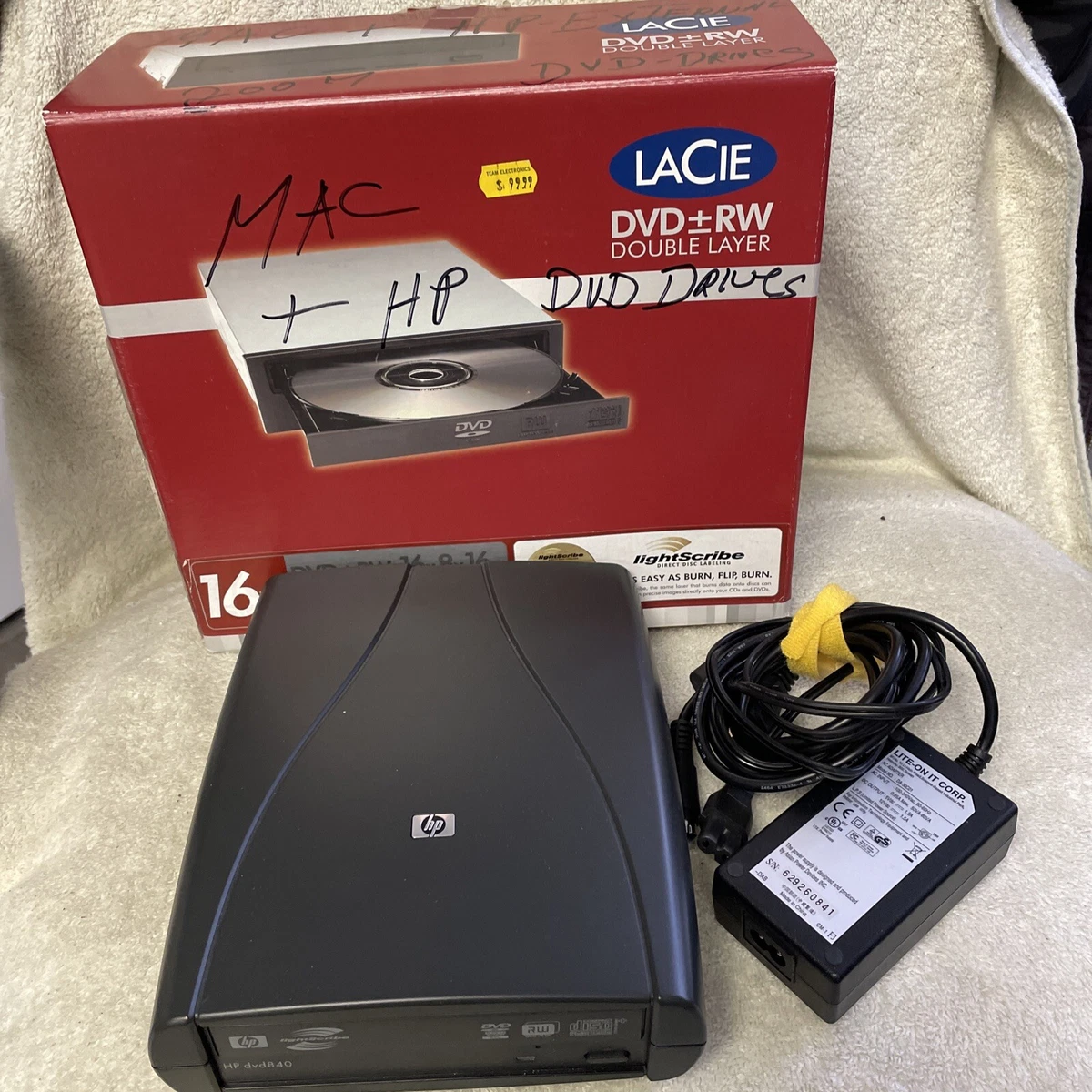 LACIE DVD-RW 【ジャンク品】 LaCie CD-RW CD, DVD & Blu-ray Drives