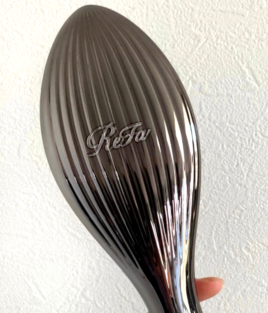 ReFa AILE BRUSH RAY Black - New Model Exclusive - Official Store