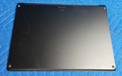 Microsoft Surface Laptop 4 1979 15