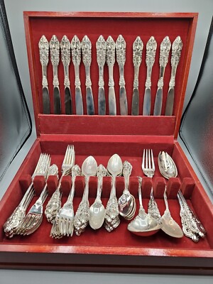 Vintage Baroque By Godinger Silver Plated 65 Piece Flatware Set