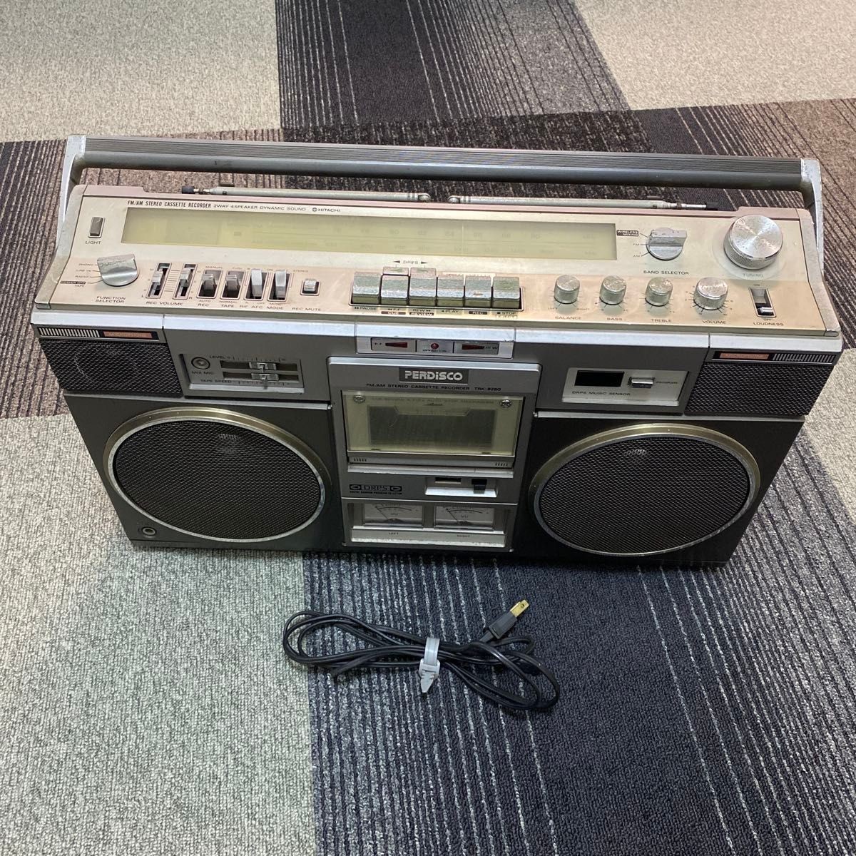 HITACHI TRK-8280 PERDISCO 1979 Boombox Radio Cassette Player