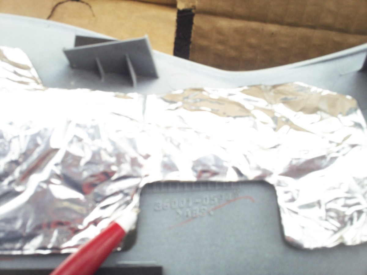 2023 KAWASAKI 36001-0594 ZX 600 R LEFT SIDE COVER ZX6R MID TANK