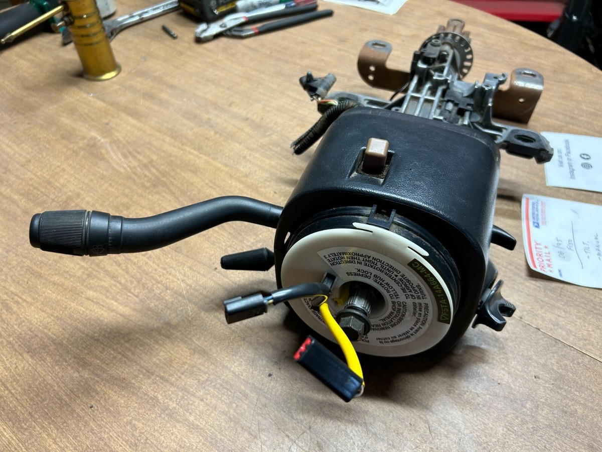 1994-1996 Ford F-150 - MANUAL 5 speed TILT Steering Column - w