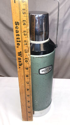 Aladdin Stanley A-945DH Half Gallon 2 Quart Green Thermos w/ Rare