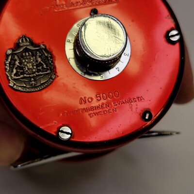 Vintage Abu Ambassadeur No 5000 3-Screw Svangsta Sweden Red