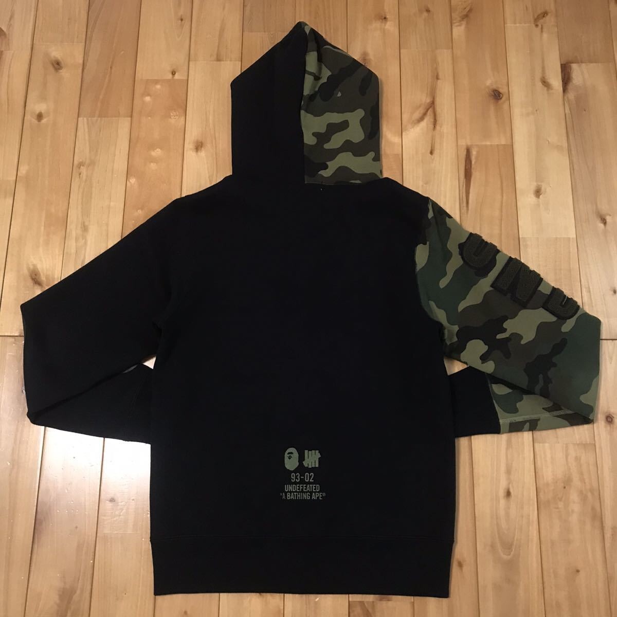 BAPE × undefeated shark full zip hoodie woodland camo A Bathing