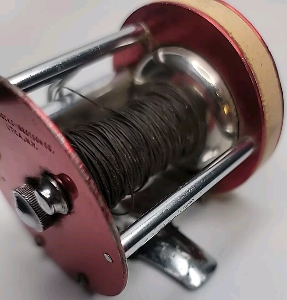 Used Vintage The Captain Model B #1863 Horrocks Ibbotson Utica