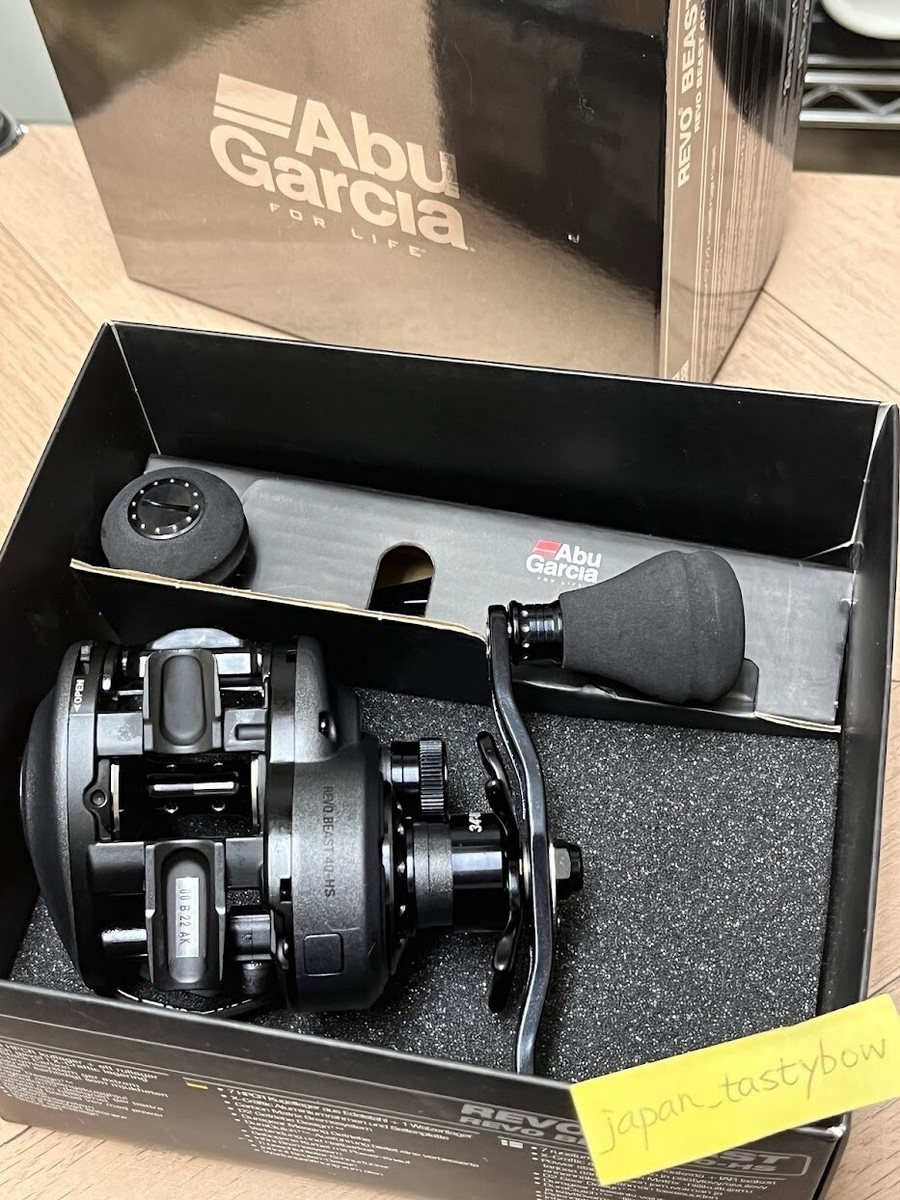 Abu Garcia REVO BEAST 40 HS Baitcasting Fishing Reel Right Handle