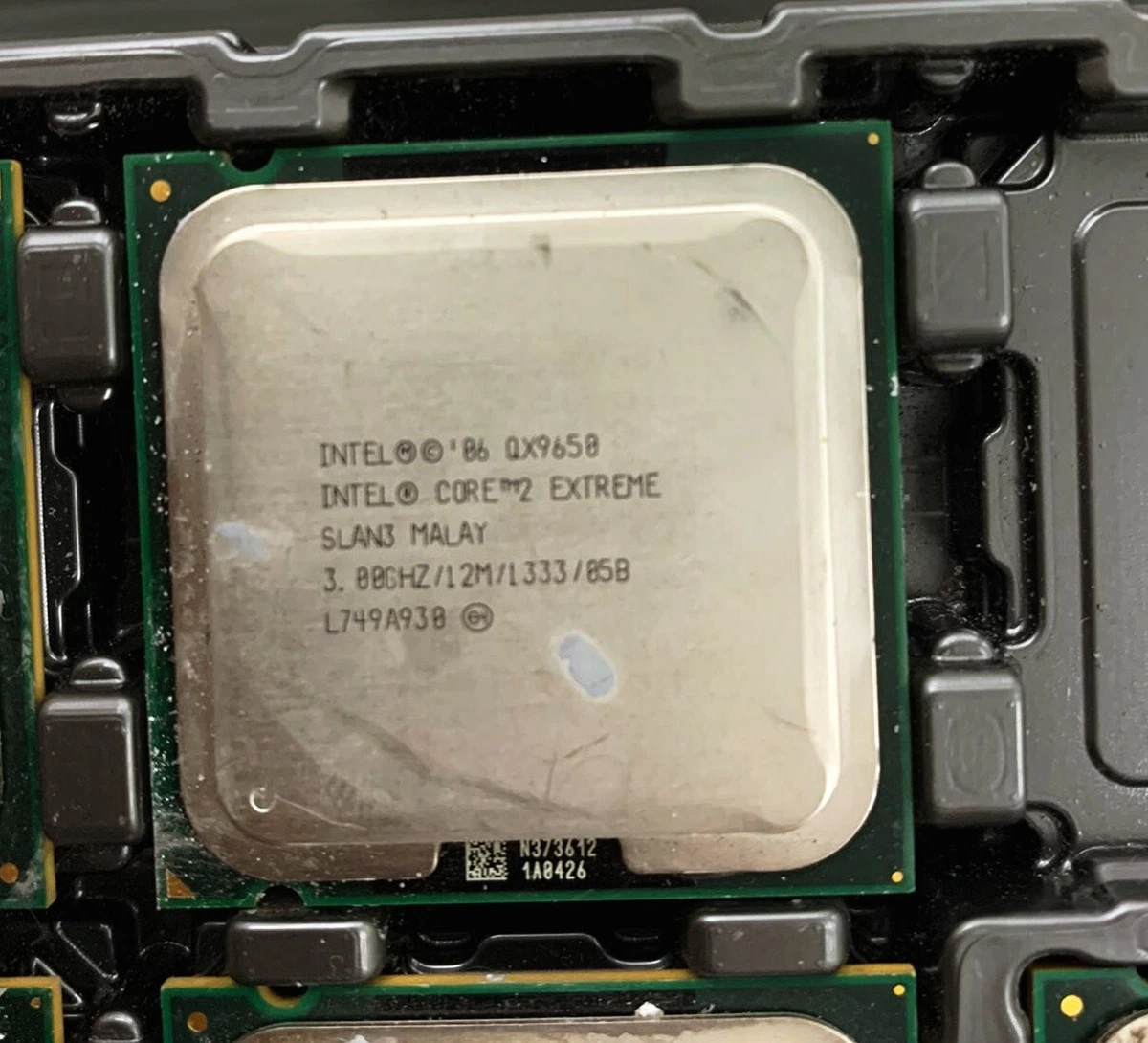 Intel Core 2 Extreme QX9650 Core 2 Extreme LGA 775/Socket T