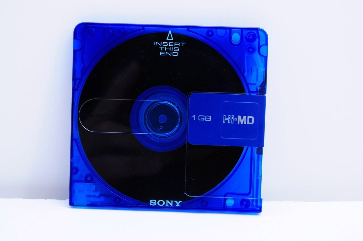 SONY Hi-MD 1GB Minidisc Blank Mini Disc (HMD1GA) with Case used