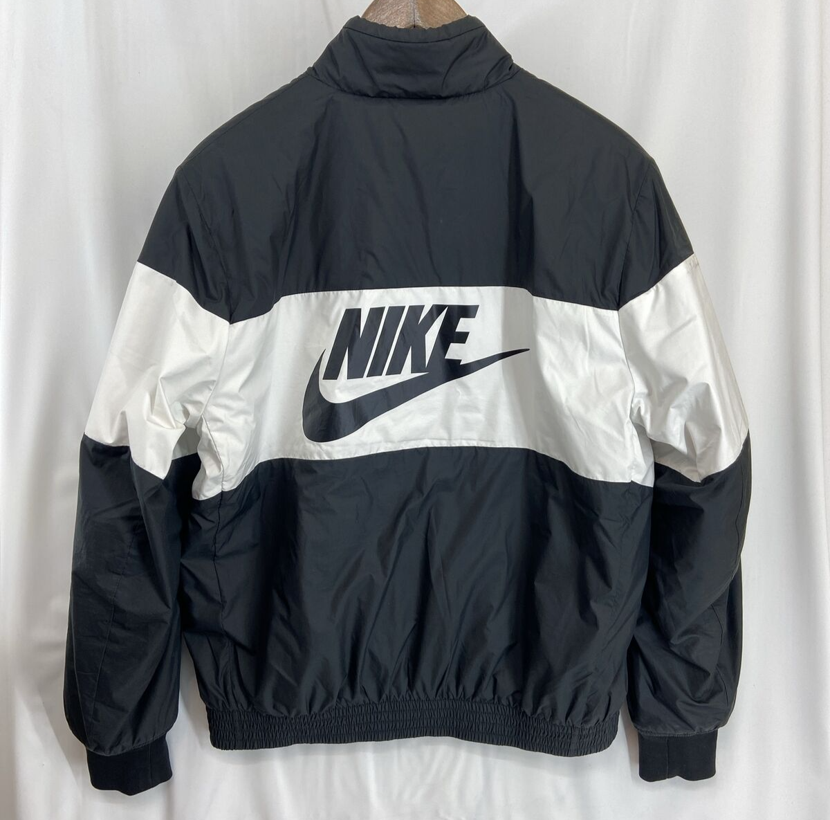 Nike Stand Collar Stay Warm Sports Jacket Black CD9235-010 Swoosh