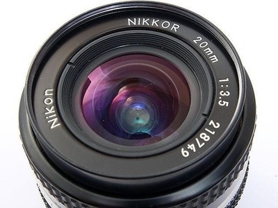Nikon Ai-s Nikkor 20mm F3.5 Ultra Wide Angle Prime Lens Full Frame