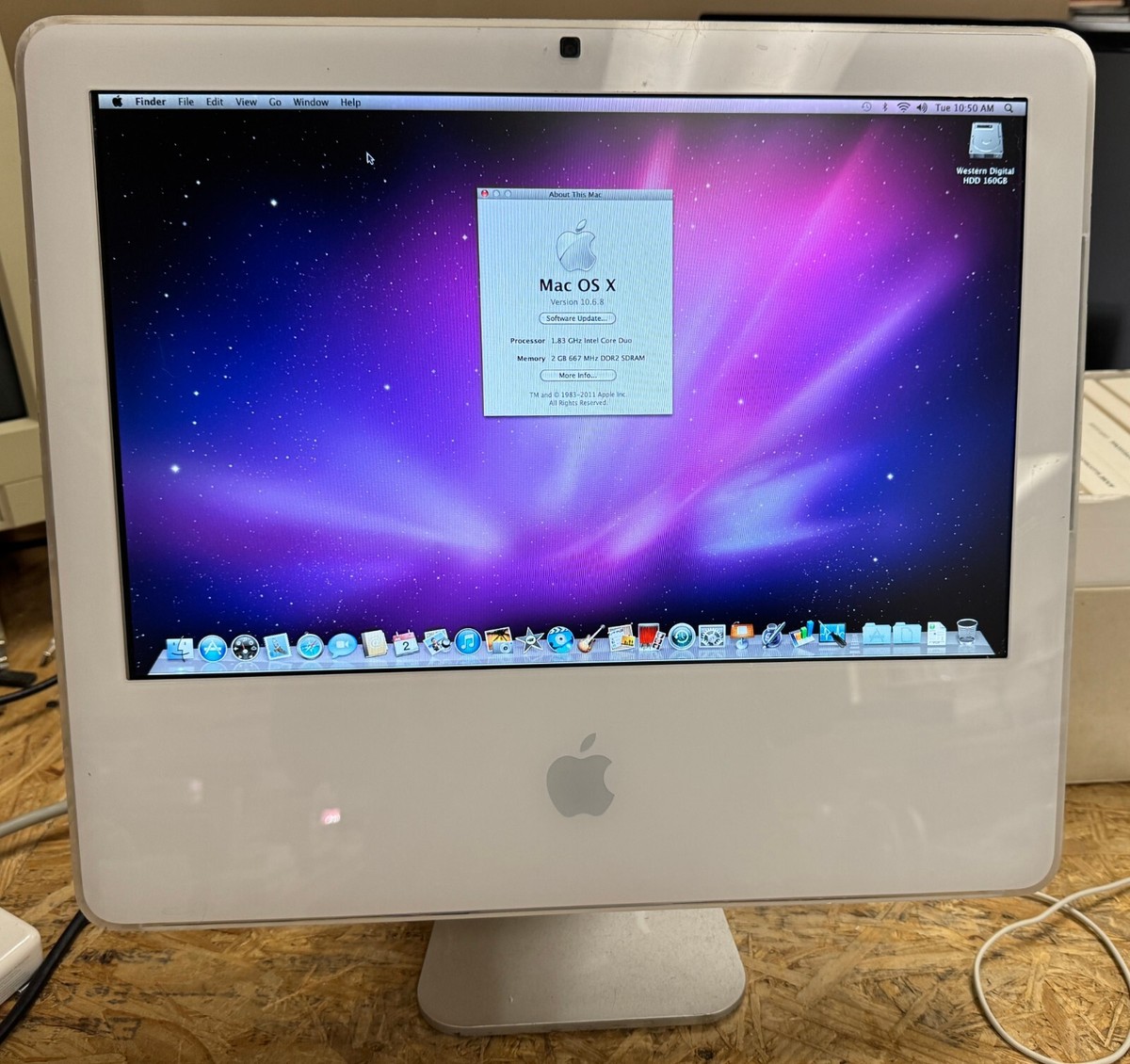 Apple iMac 17-inch January 2006 1.83GHz intel Core Duo (MA199LL) w