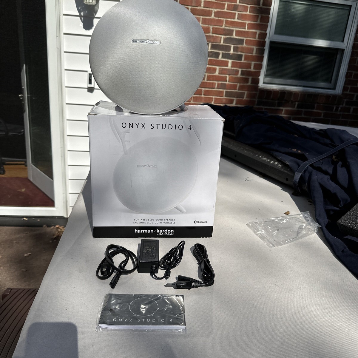 Harman Kardon Onyx Studio 4 Portable Bluetooth Speaker - White | eBay