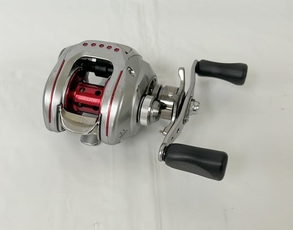 Daiwa TD Zillion 100SH Right Hand Baitcasting Reel | eBay