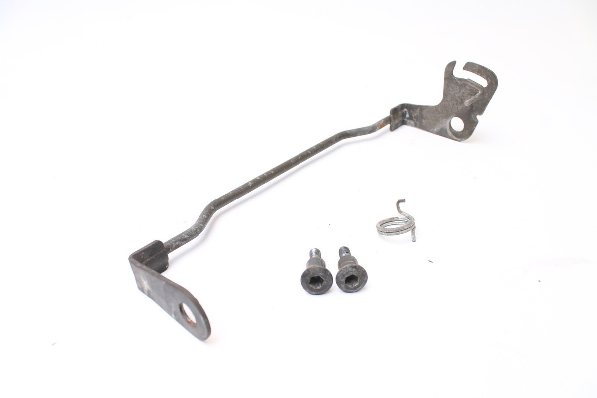 1985 - 1987 Kawasaki Ninja 600 ZX600A OEM 32074-1113 Seat Lock