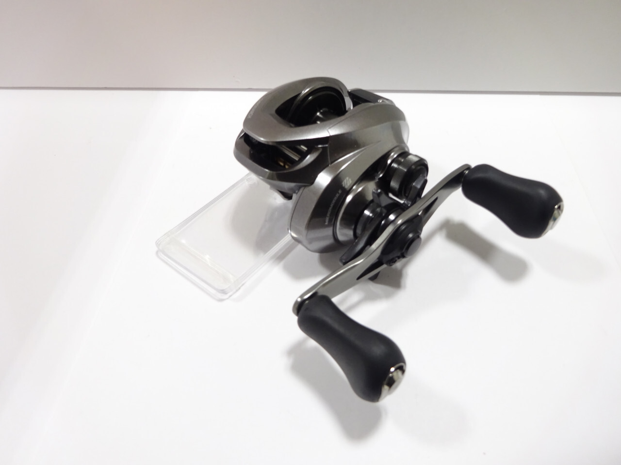 SHIMANO 17 CHRONARCH MGL 151HG Left handed Baitcasting Reel from