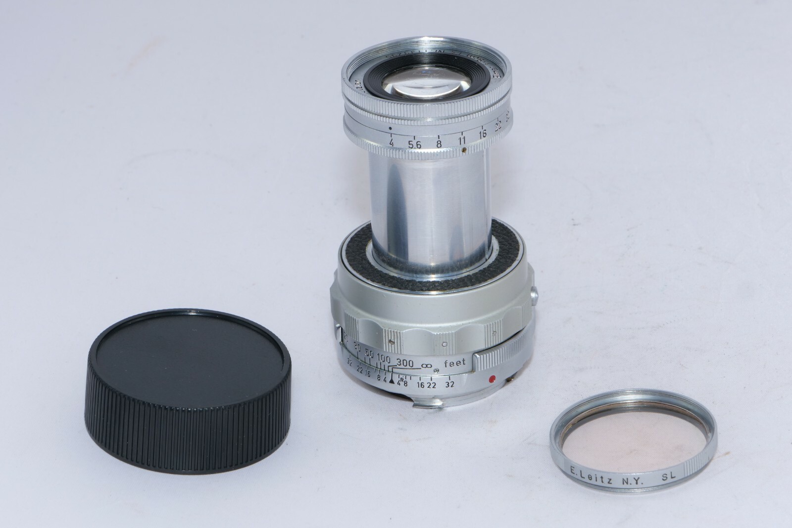 Leica M-Elmar 90mm f/4 Collapsible Compact Telephoto Lens. Fits