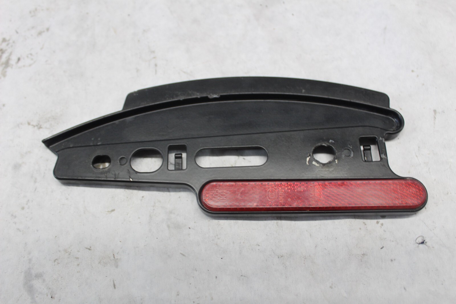 REFLECTOR MOUNT BRACKET RIGHT 68704-07 2016 SPORTSTER XL1200 | eBay