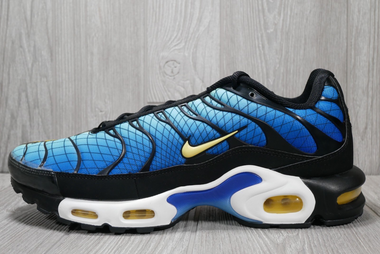 Rare Nike Air Max Plus TN SE “Greedy” Men's Size 13 AV7021-001