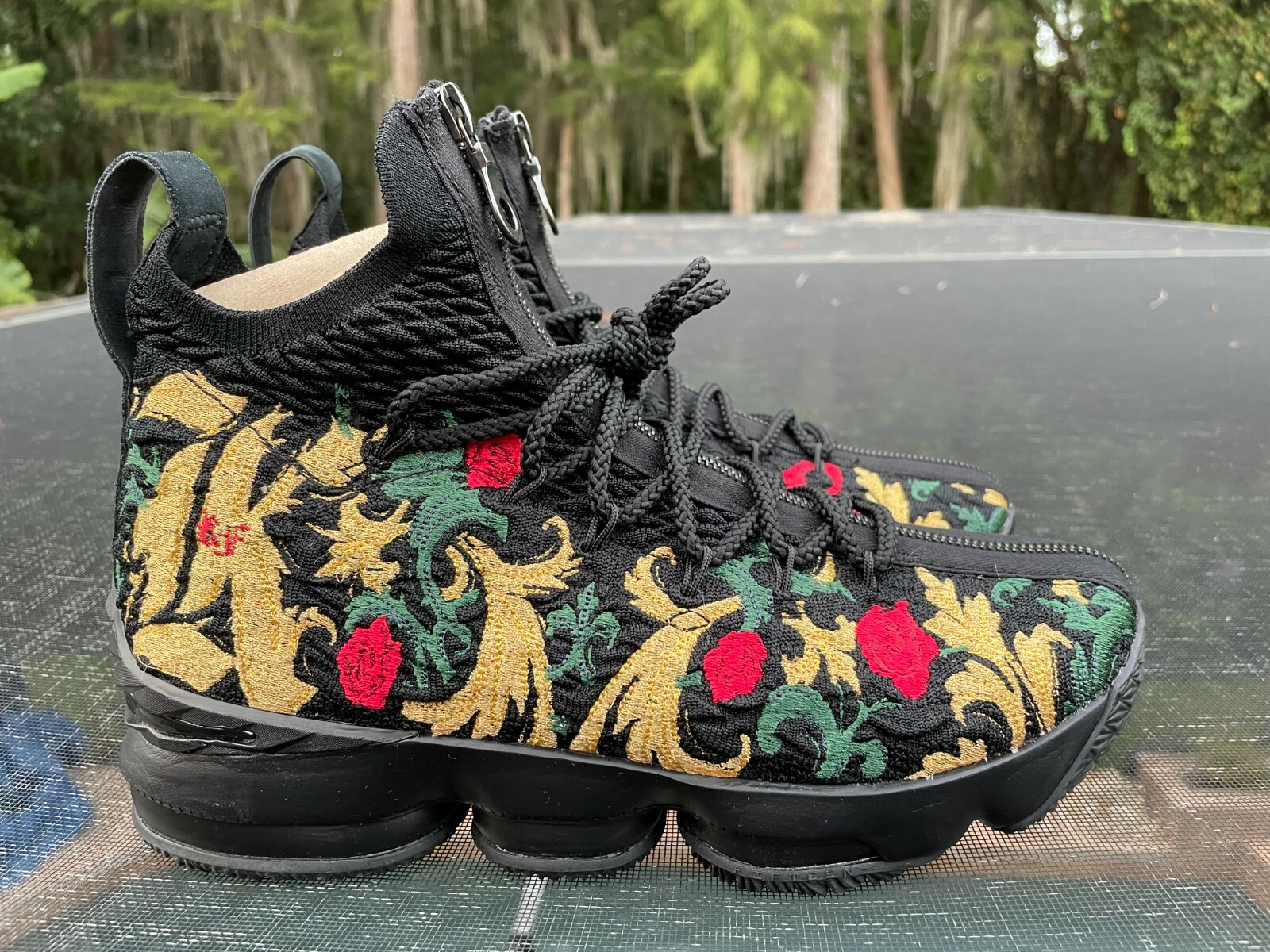 New Nike LeBron 15 Performance Kith Closing Ceremony Size 7.5