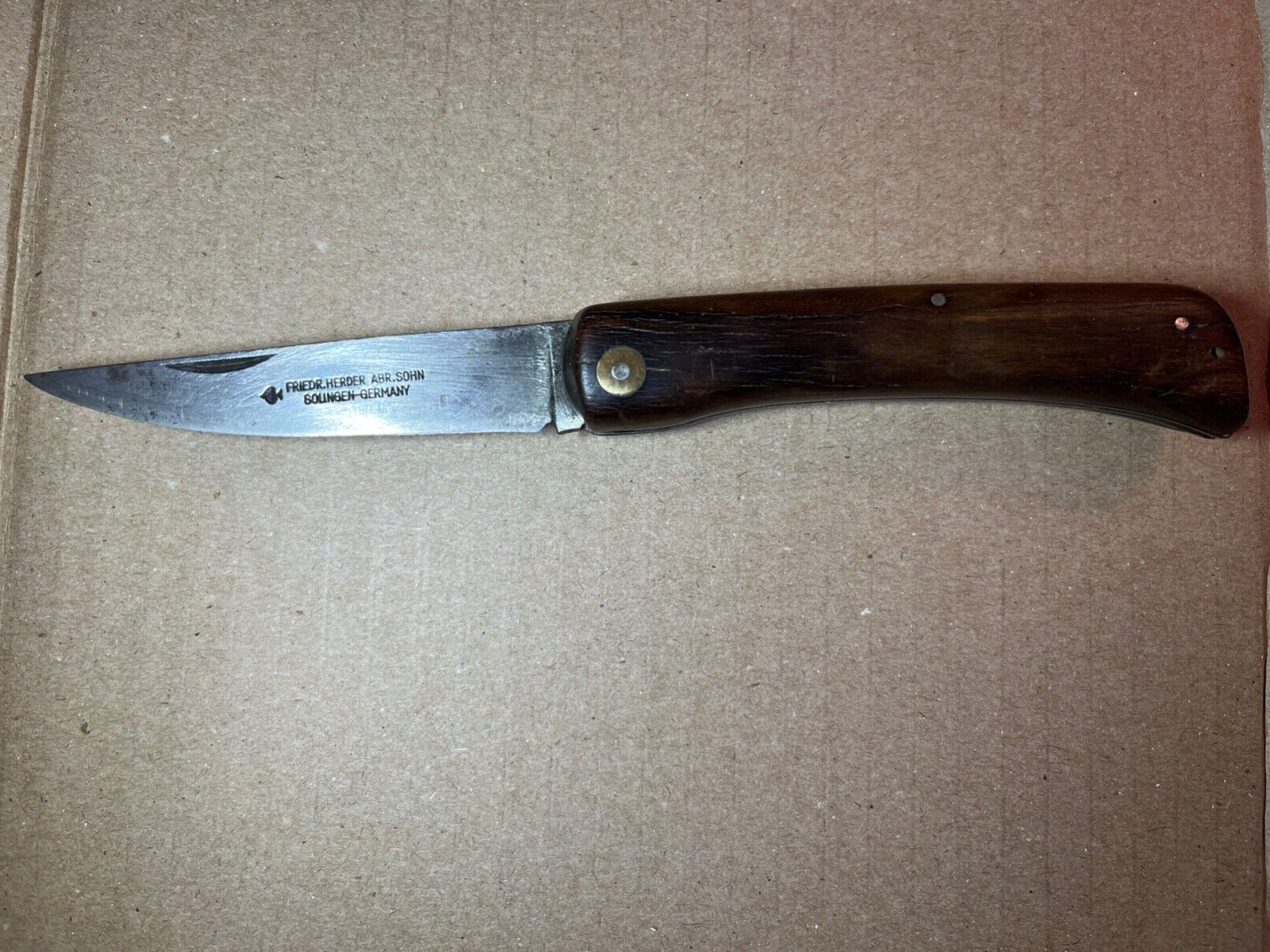 $_57.PNG?set_id=880000500F