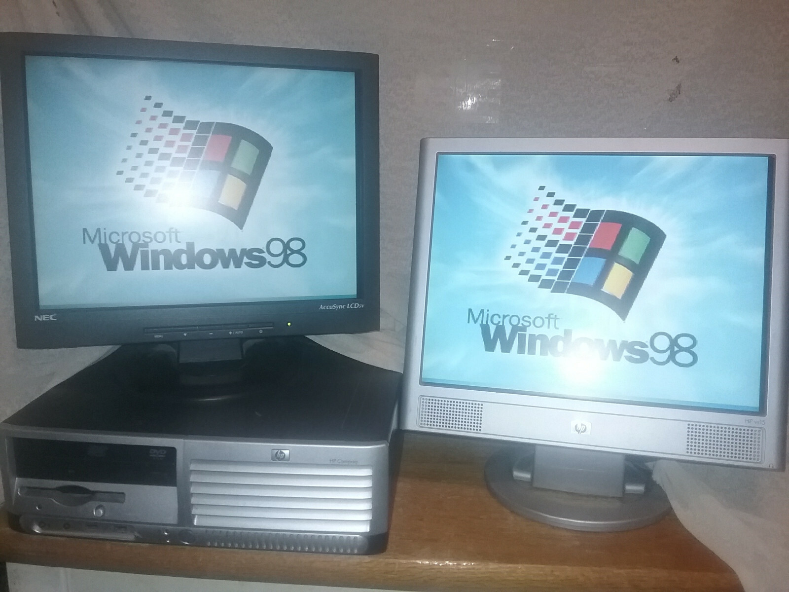 Windows 98 SE DOS Computer PC DUAL MONITOR DVI/VGA Video SATA