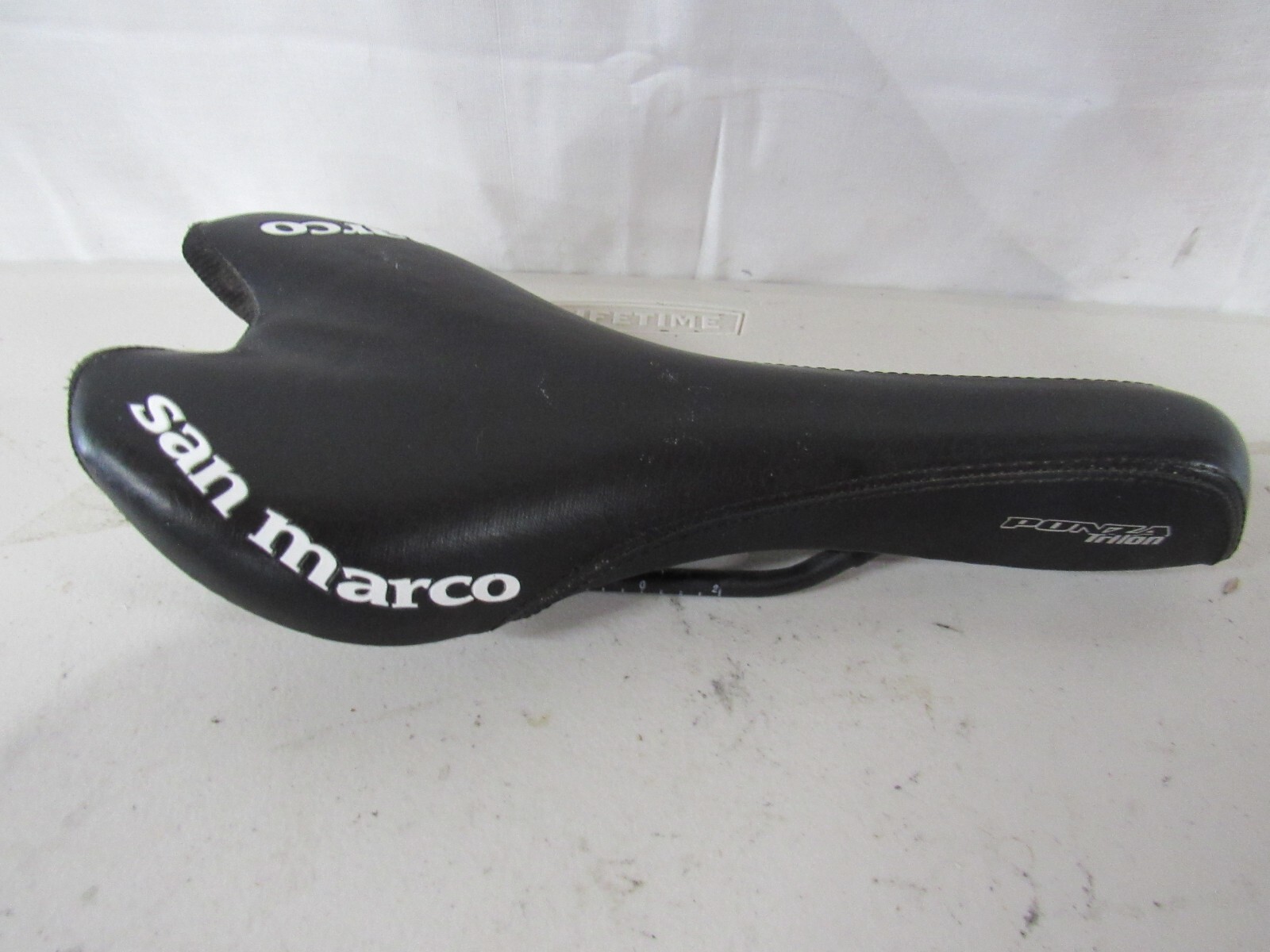 Selle San Marco Trilon Ponza Saddle Black 254g Cr Mo rails 130 mm