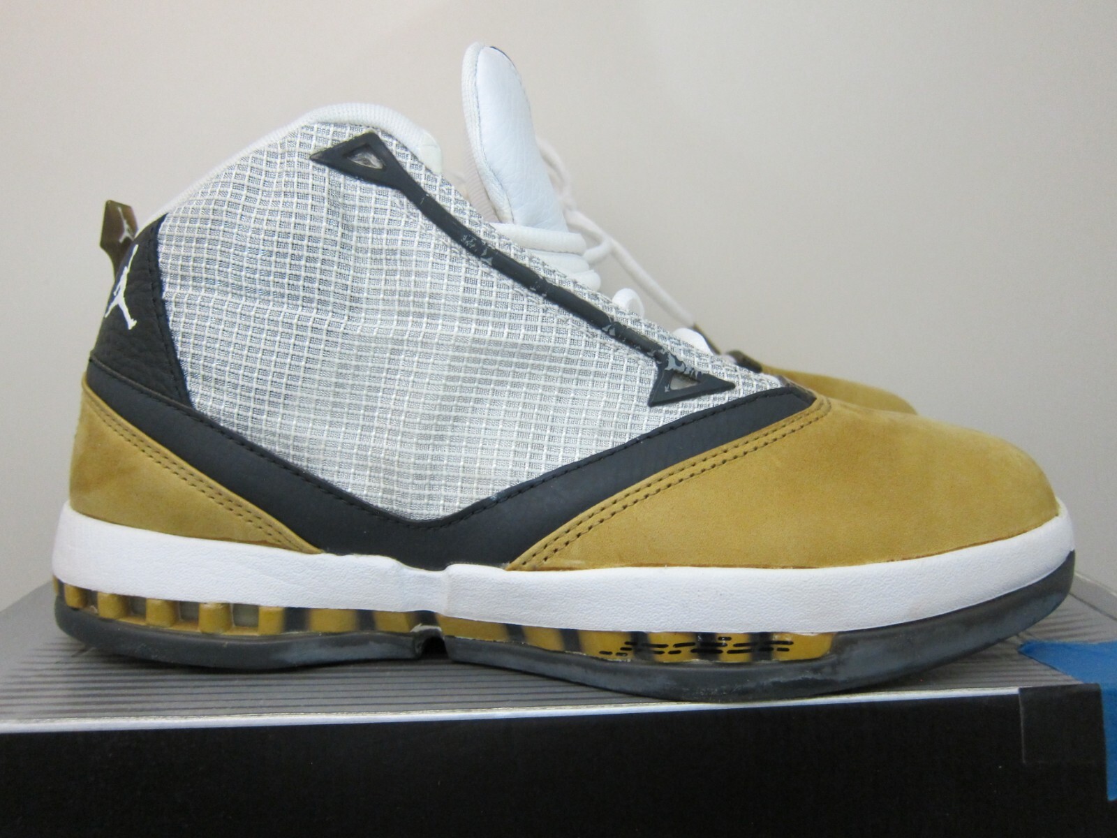 Air Jordan 16 OG Ginger 2001 - Size 8.5 | eBay