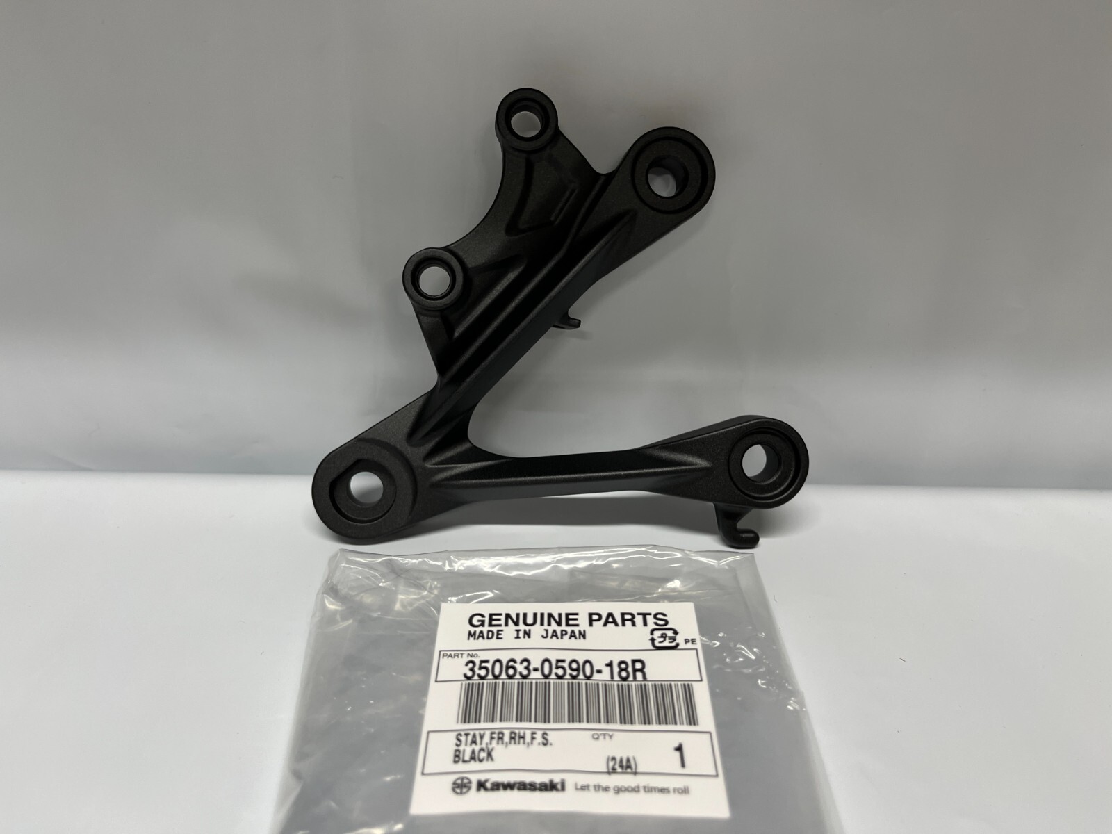 Foot Rest Plate Brake Lever Right 35063-0590-18R Kawasaki ZX6R