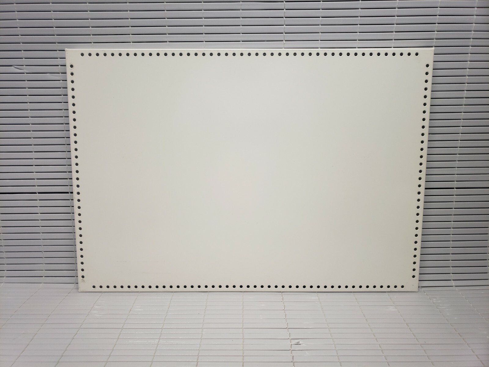 Used USM Haller Internal Panel 500mm X 350mm, 1000 in stock WE