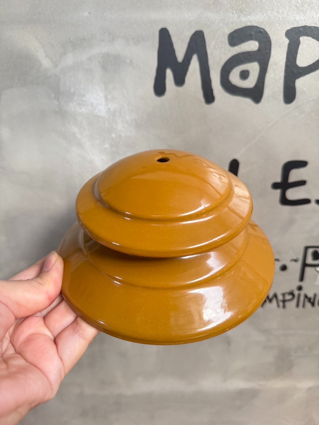 Coleman 200a short Ventilator lantern Gold bond Color enamel