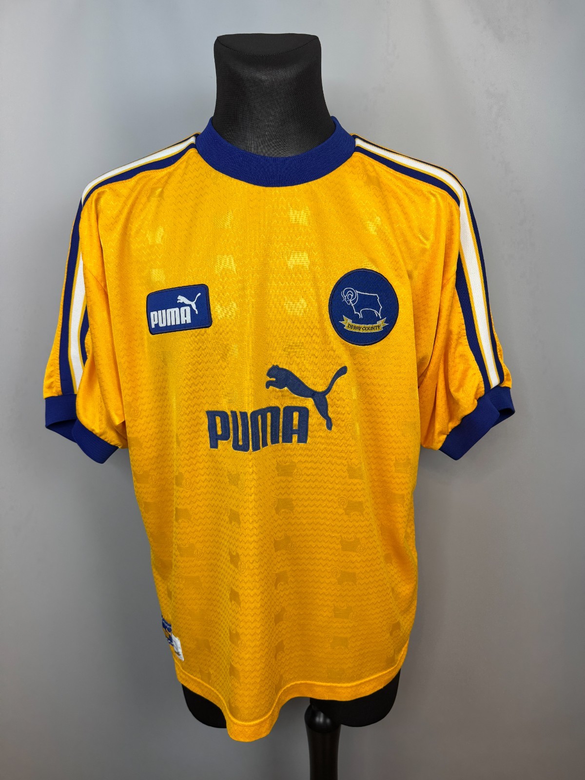 DERBY COUNTY 1997 1998 AWAY SHIRT FOOTBALL SOCCER JERSEY PUMA MENS