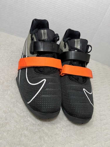 _12.JPG?set_id=880000500F