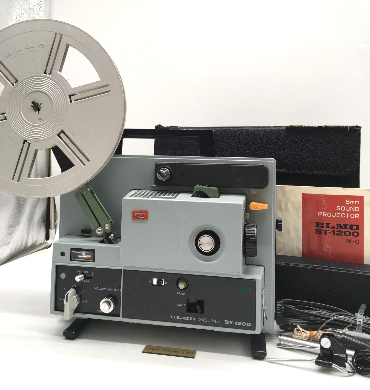 Elmo ST-1200 Super 8 Sound Movie Projector Japan Tested w/ Manual