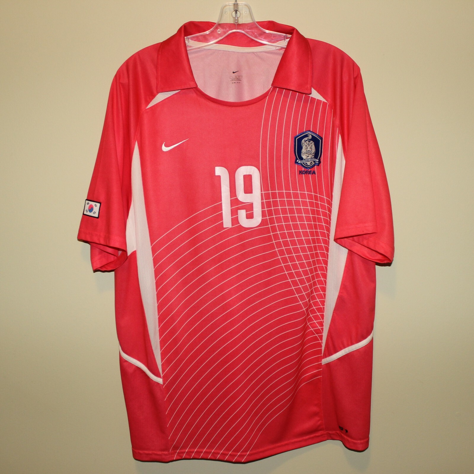J H AHN #19 안정환 South Korea 2002-03 home shirt Nike L pink