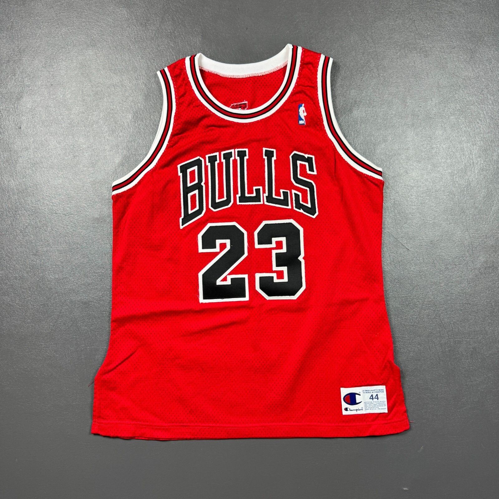 100% Authentic Michael Jordan Vintage Champion 95 96 Bulls Jersey