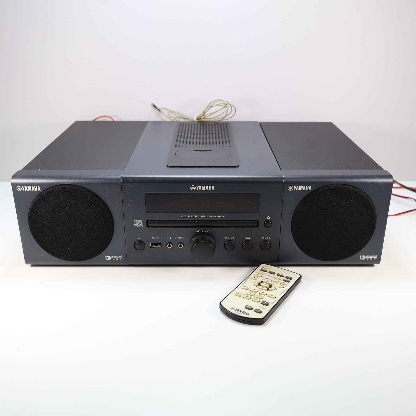 Yamaha CRX-040 CD Player iPod Dock USB Micro Stereo Receiver W