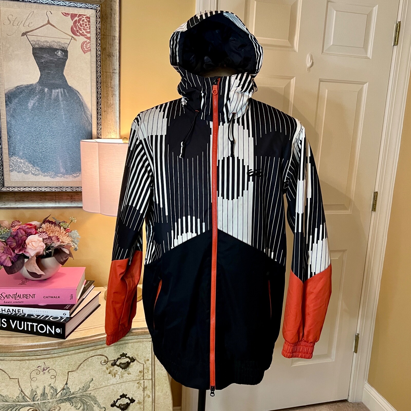 EEUC Mens Nike 6.0 Kampai Black & White Piano Akroe Snowboard