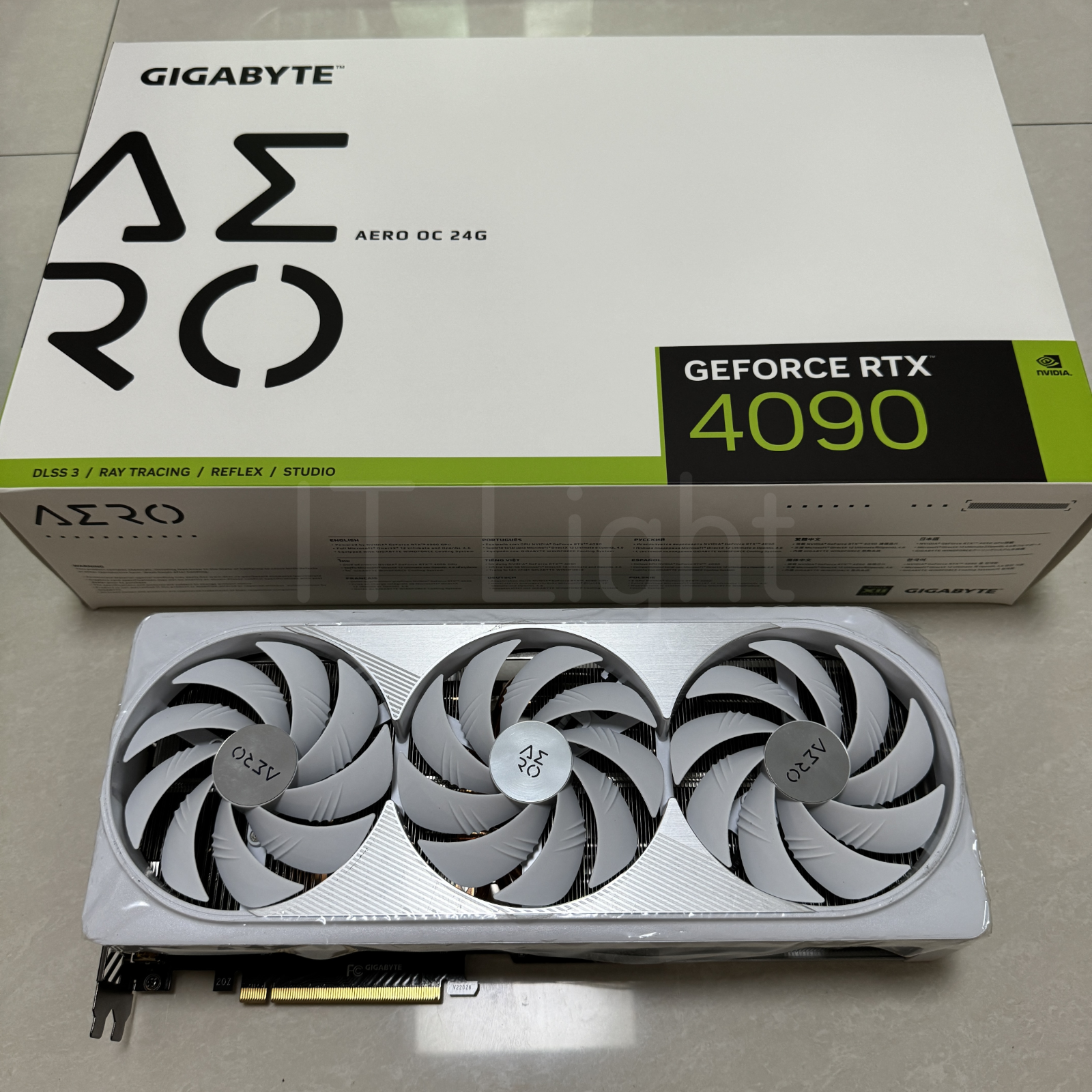 Clearance* (FOR PARTS) Gigabyte RTX 4090 AERO OC (No Core & VRAM