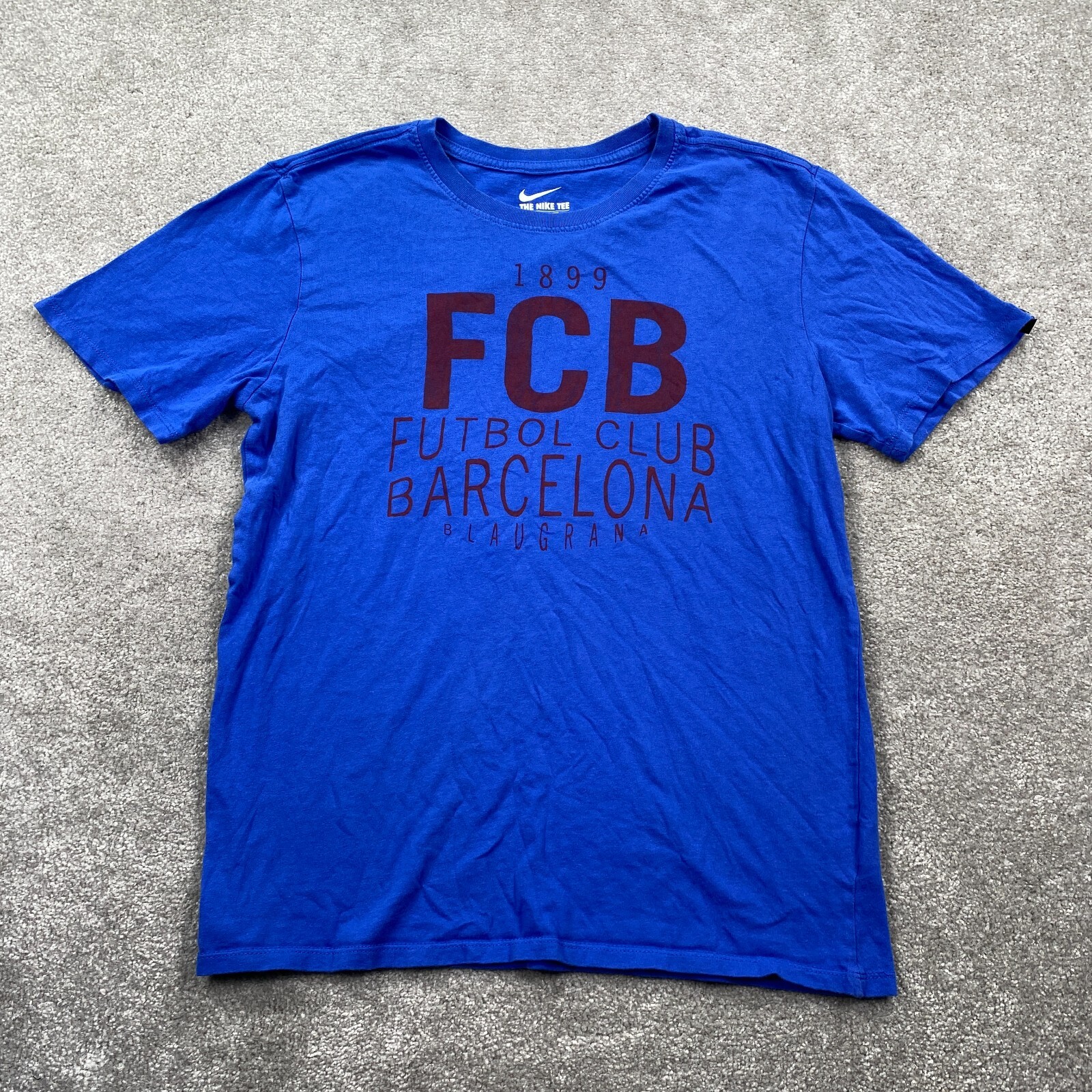 FC Barcelona NIke Men's 1899 Futbol Club Fan Squad T Shirt Size M