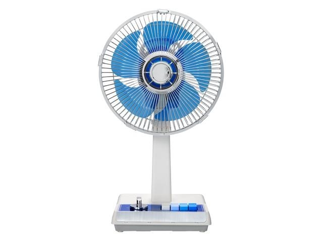 昭和すぎる」新発売の扇風機が話題「ネット掛けたくなる」の声も