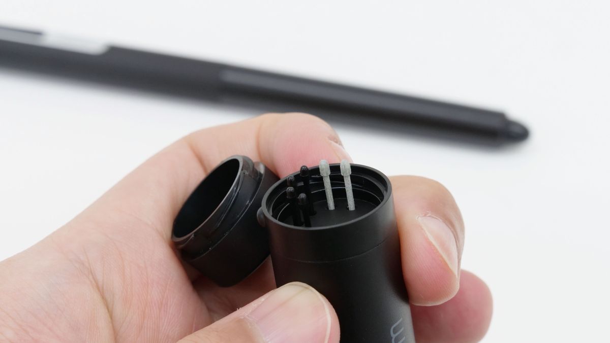 ペンが走ってお絵描きが楽しい」ワコムの液タブ・ペンタブ用の