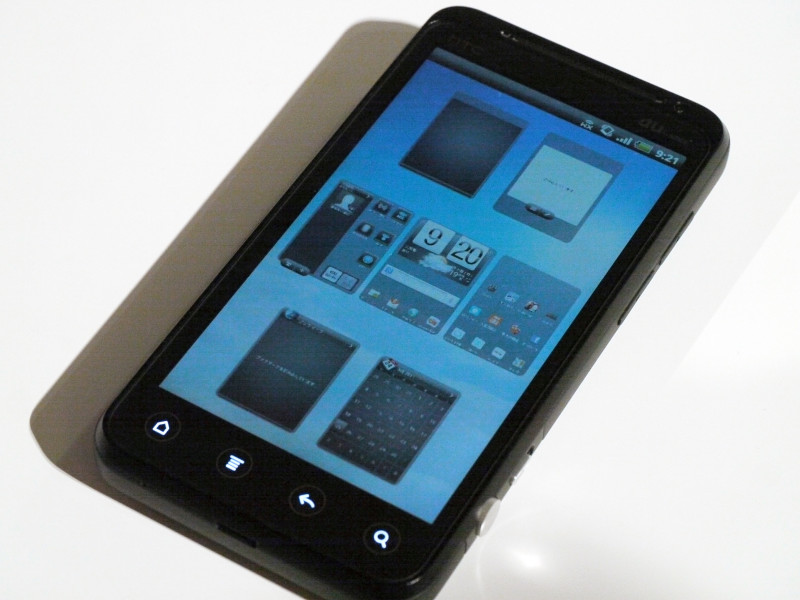 HTC EVO 3D ISW12HT」超速攻フォトレビュー、デュアルコアCPUや裸眼3D