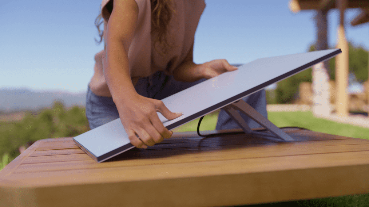 第3世代Starlinkアンテナ＆ルーター登場、自動調整機能非搭載で手動