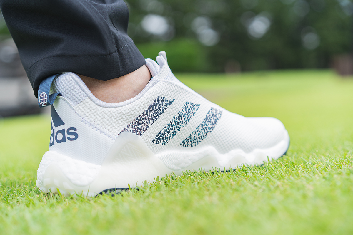 アディダス コードカオス22 ボアを試し履き「アディダス“また、やった