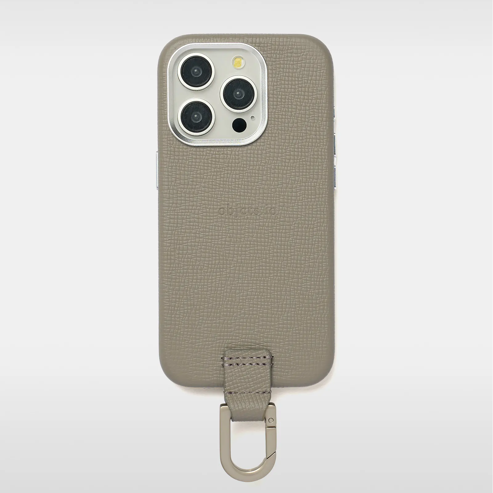 iPhone 16シリーズ対応。ワンマイルの外出に適したウェアラブルな