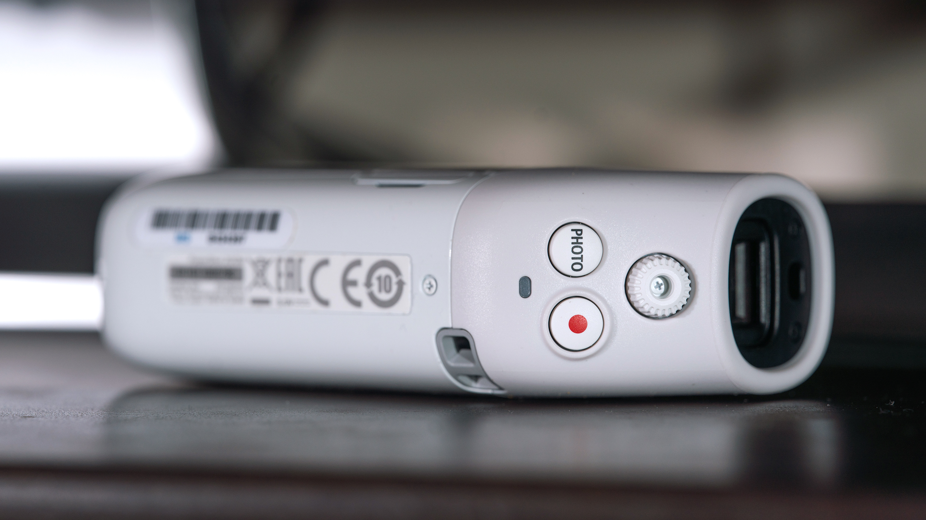 Canon PowerShot Zoom Review | PCMag