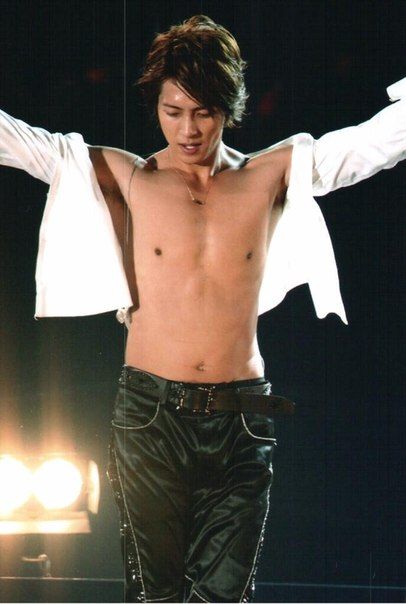 Yamashita Tomohisa. 2013 A Nude Concerts Papa Pics