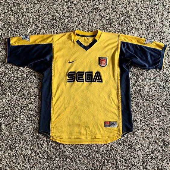Nike Team Vintage Arsenal Yellow SEGA Logo Soccer Jersey Size XL